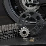 Jt Sprockets : guide pour choisir le bon kit chaîne moto